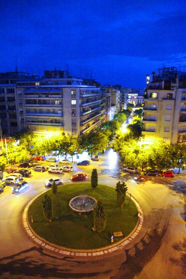 Ferienwohnung Antigonidon Skyline View Penthouse Thessaloniki Exterior foto